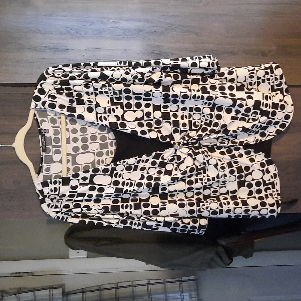 Notations Blouse & skirt set